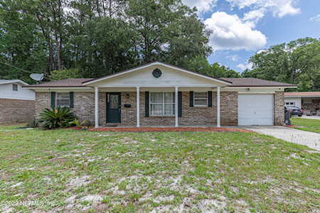 7485 Greenway DR Jacksonville, FL 32244