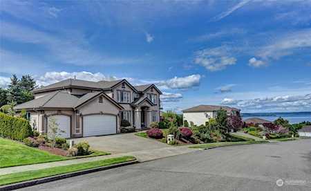 5702 Ridge Dr NE Tacoma, WA 98422
