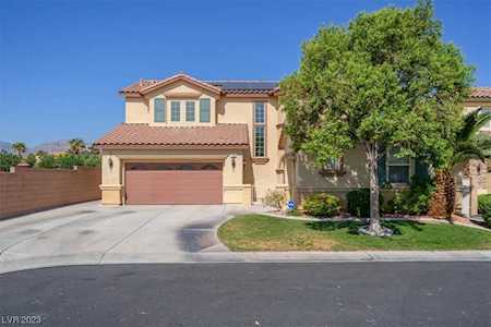 7709 Tortoise Shell St Las Vegas, NV 89149