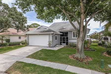 1011 Teal Pointe Tarpon Springs, FL 34689