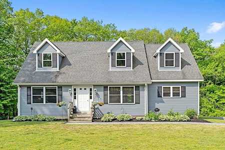 366 Bald Mountain Rd Bernardston, MA 01337