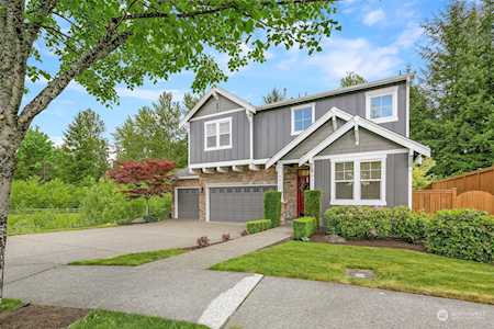 9412 Raines Ave Ave SE Snoqualmie, WA 98065
