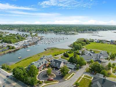 152 Water St. #16 Danvers, MA 01923