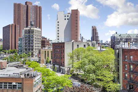 215 Park Row #7-E New York, NY 10038