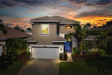 71 Southpointe Drive Fort Pierce, FL 34949