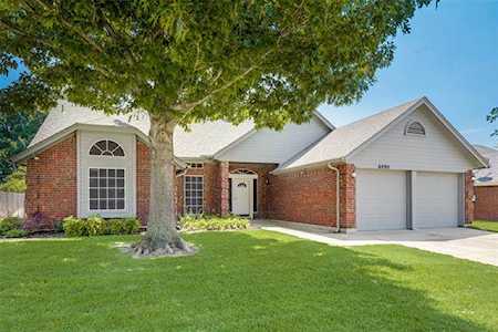 6404 Westgate Drive North Richland Hills, TX 76182