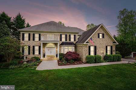 8020 Pohick Rd Springfield, VA 22153