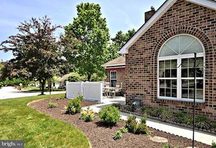 125 Village Way #4A Phoenixville, PA 19460
