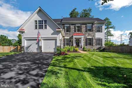 15575 Kelley Farm Ct Woodbridge, VA 22193