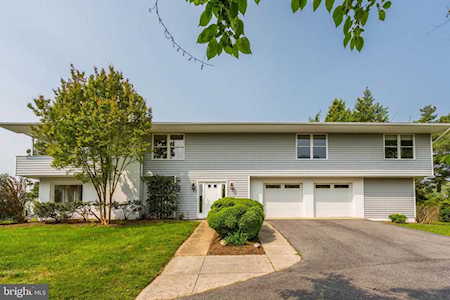 124 E Bay View Dr Annapolis, MD 21403