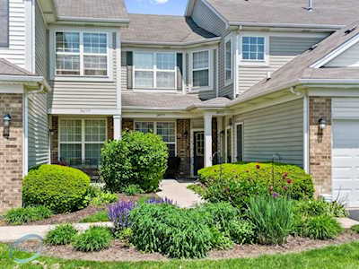 24155 Pear Tree Circle Plainfield, IL 60585