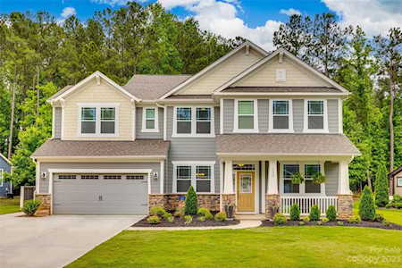 520 Sandbar Point Lake Wylie, SC 29710