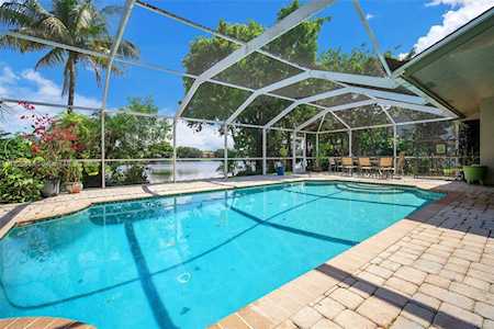 9820 Dunhill Dr Miramar, FL 33025