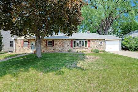 3414 Mcnair Drive N Robbinsdale, MN 55422