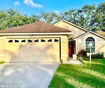 7457 Carriage Side CT Jacksonville, FL 32256