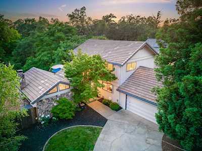 806 Machado Lane Roseville, CA 95678