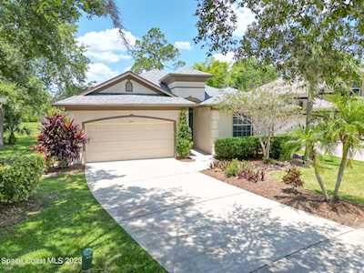 2715 Village Lane Titusville, FL 32780