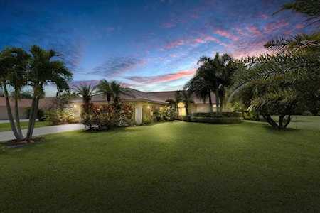 1226 SW Paradise Cove Port St Lucie, FL 34986