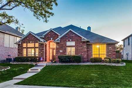 9101 Wornsaddle Lane Plano, TX 75025