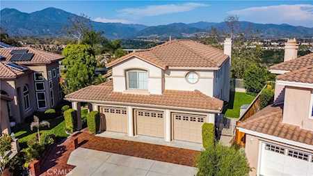 26 Calle Serra Rancho Santa Margarita, CA 92688