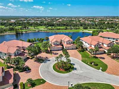 8825 W Forest Ln #202 Fort Myers, FL 33908