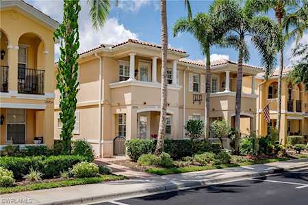 28700 Alessandria Cir Bonita Springs, FL 34135