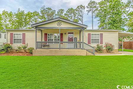 3267 Lyndon Dr. Little River, SC 29566