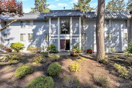 8351 Zircon Dr SW #B-27 Lakewood, WA 98498