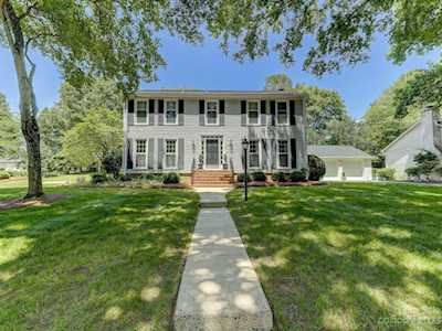 4201 Bridgewood Ln Charlotte, NC 28226