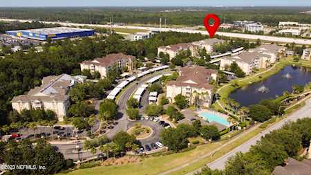 7801 Point Meadows DR Jacksonville, FL 32256