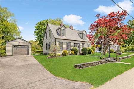 114 Miller Ave East Providence, RI 02916
