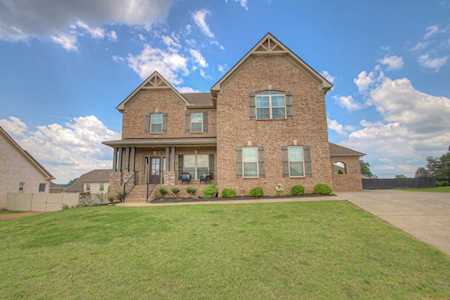 6008 San Giovanni Ct Spring Hill, TN 37174