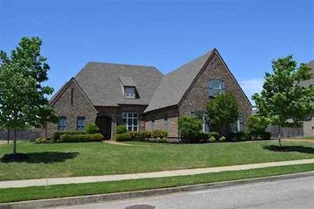 1359 Martway St Collierville, TN 38017