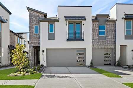 16635 Lake Austin St Cypress, TX 77433