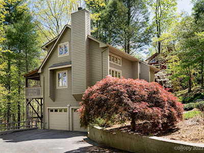 11 Laurel Summit Dr Asheville, NC 28803