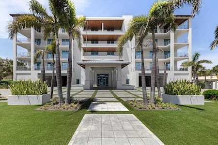 4765 Gulf of Mexico Dr #C301 Longboat Key, FL 34228
