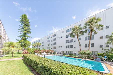 5521 80th St N #402 St. Petersburg, FL 33709