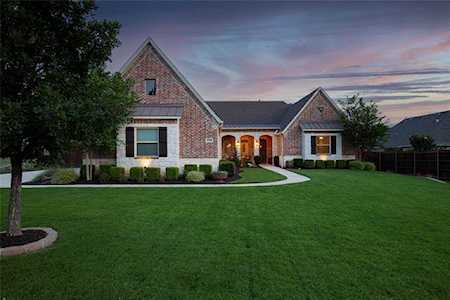 8704 Stewart Drive North Richland Hills, TX 76182