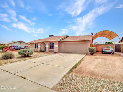 3223 W Potter Drive Phoenix, AZ 85027