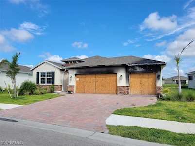 18241 Everson Miles Circle North Fort Myers, FL 33917