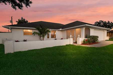 1765 Pomelo Dr Venice, FL 34293