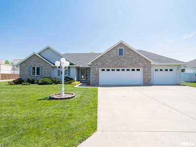 3902 S Sheffield Rd Bartonville, IL 61607