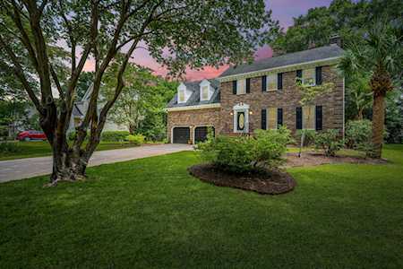1480 Oaklanding Rd Mount Pleasant, SC 29464