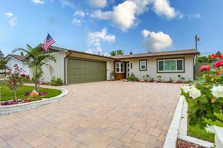 5562 Huntley Ave Garden Grove, CA 92845