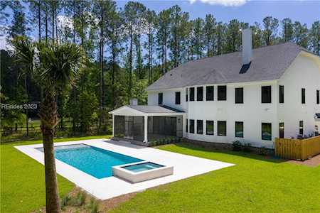22 Bartons Run Dr Bluffton, SC 29910