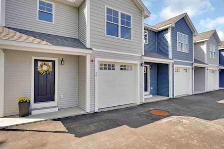 5 Dumaine Ave #5H Nashua, NH 03063