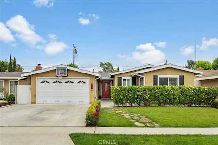 3228 Iowa St Costa Mesa, CA 92626