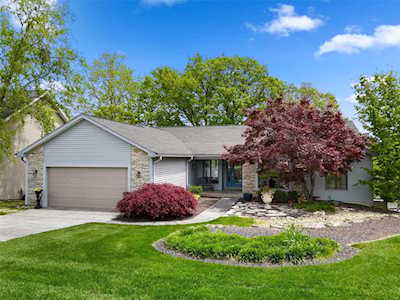 32 Ravens Pointe Lake St Louis, MO 63367