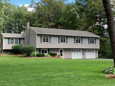 4 Iroquois Circle Londonderry, NH 03053
