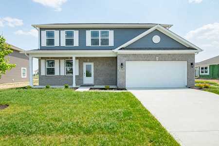2370 Larkspur Ln Shelbyville, IN 46176